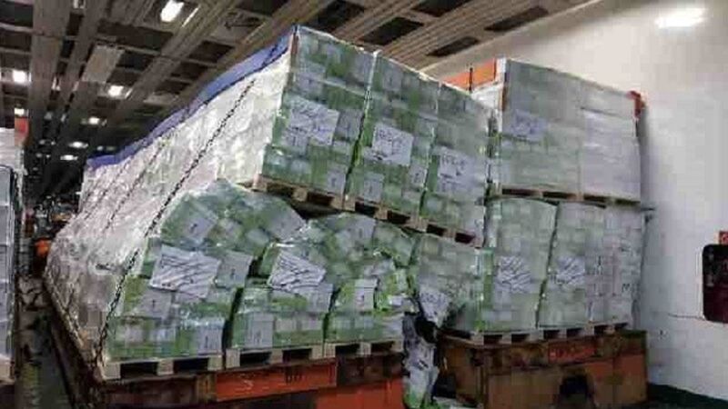 pallet with inadequate wrapping leads to the risks of poor load stability | Lindum Packaging